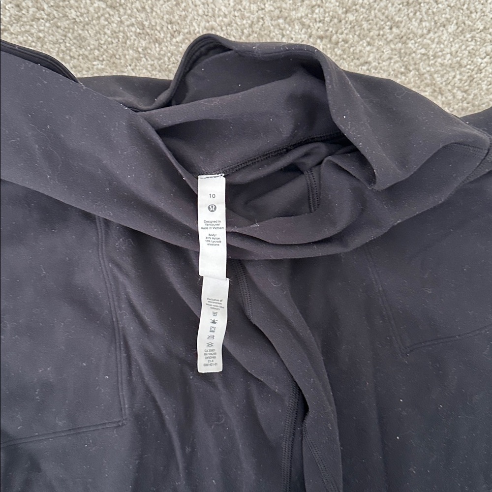 Lululemon Black Jogger Pants - Picture 2 of 3